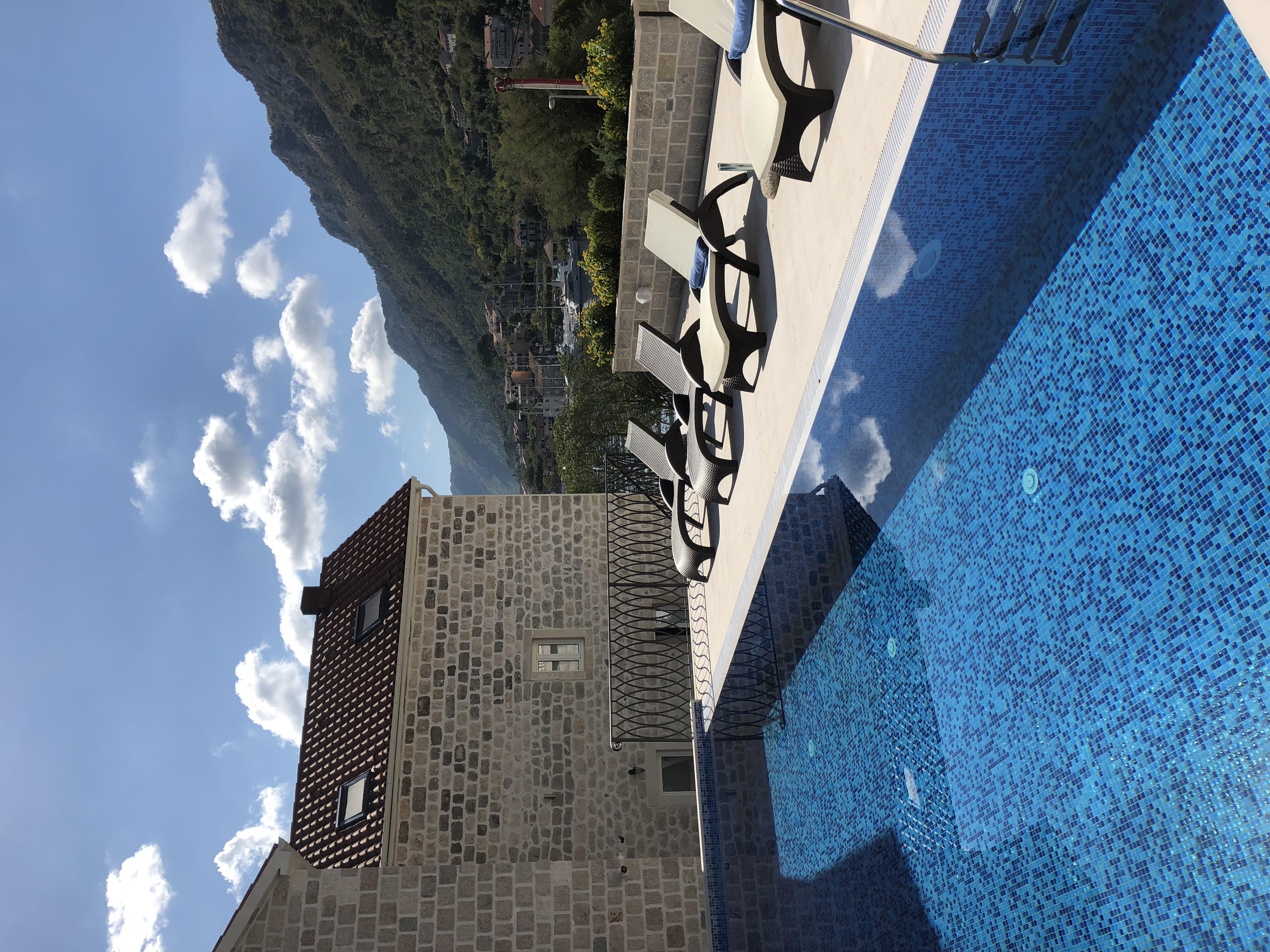 Hotel Libertas Kotor Exterior foto